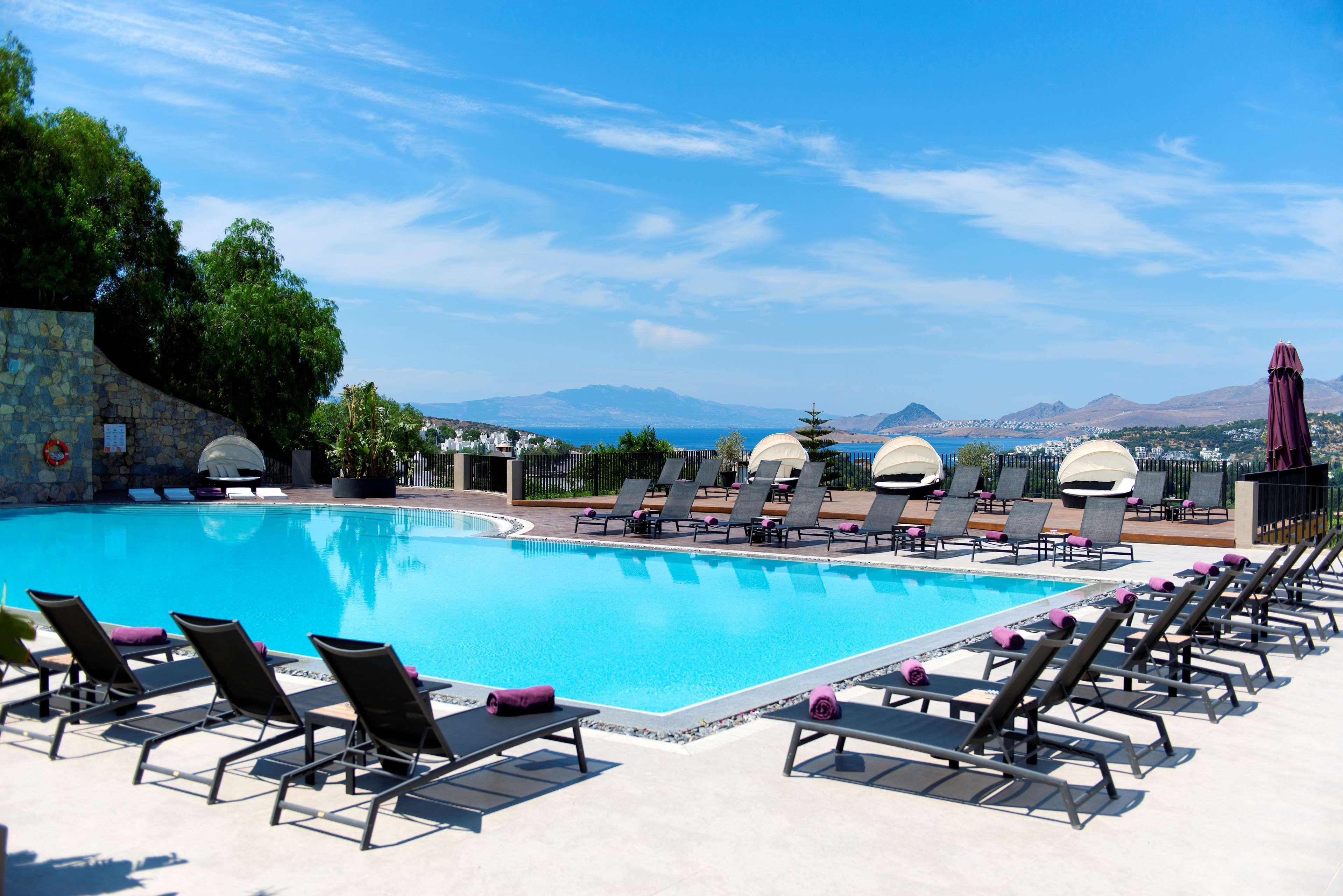 Ramada Resort By Wyndham Bodrum Бітез Екстер'єр фото