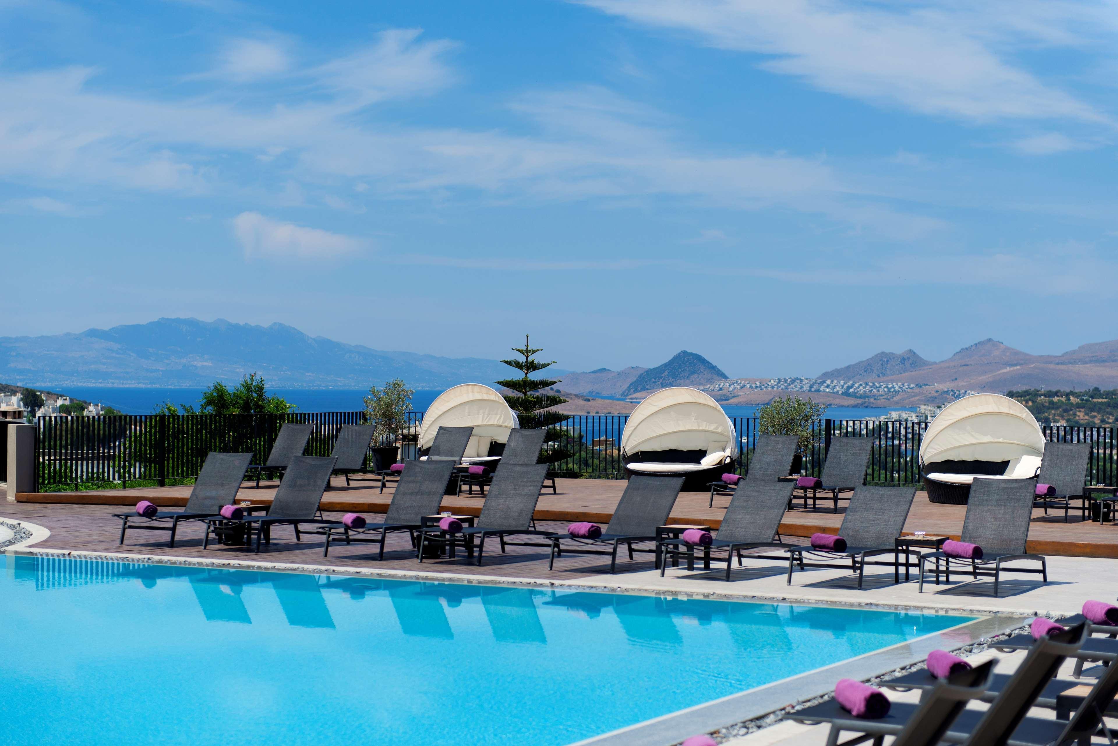 Ramada Resort By Wyndham Bodrum Бітез Екстер'єр фото