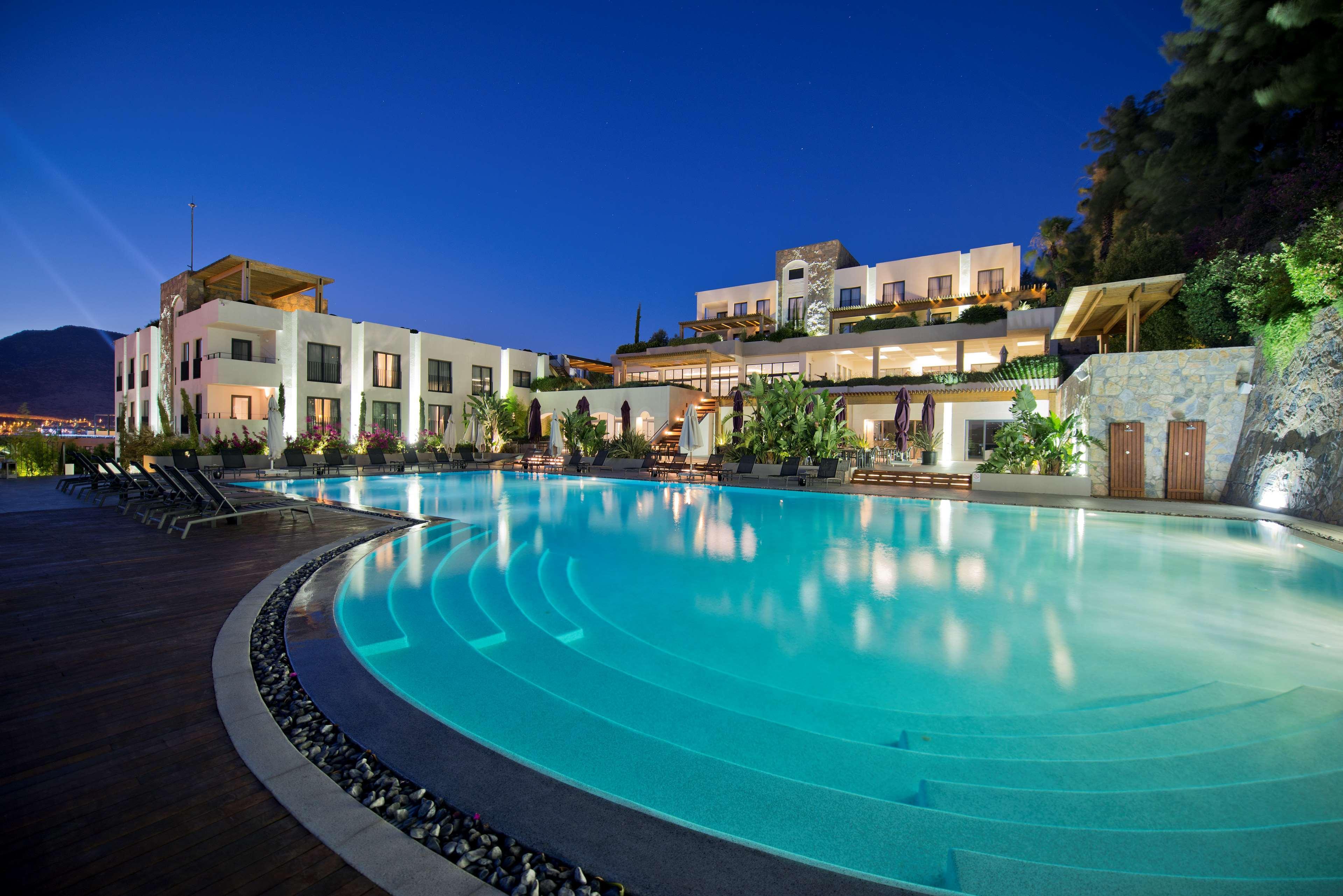 Ramada Resort By Wyndham Bodrum Бітез Екстер'єр фото