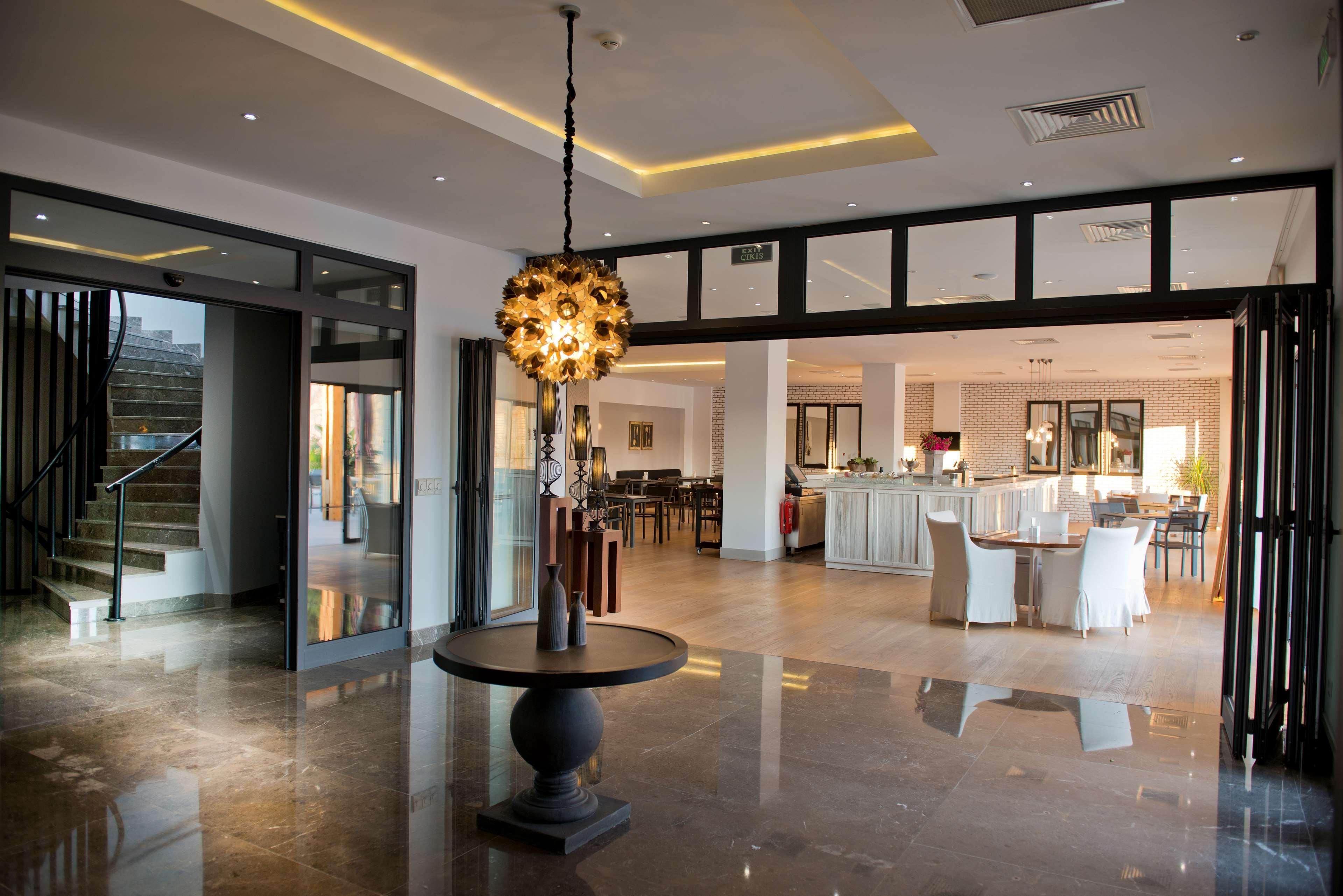Ramada Resort By Wyndham Bodrum Бітез Екстер'єр фото