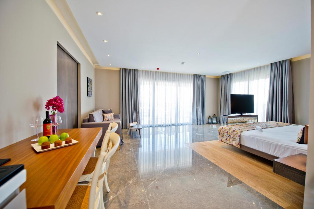 Ramada Resort By Wyndham Bodrum Бітез Екстер'єр фото